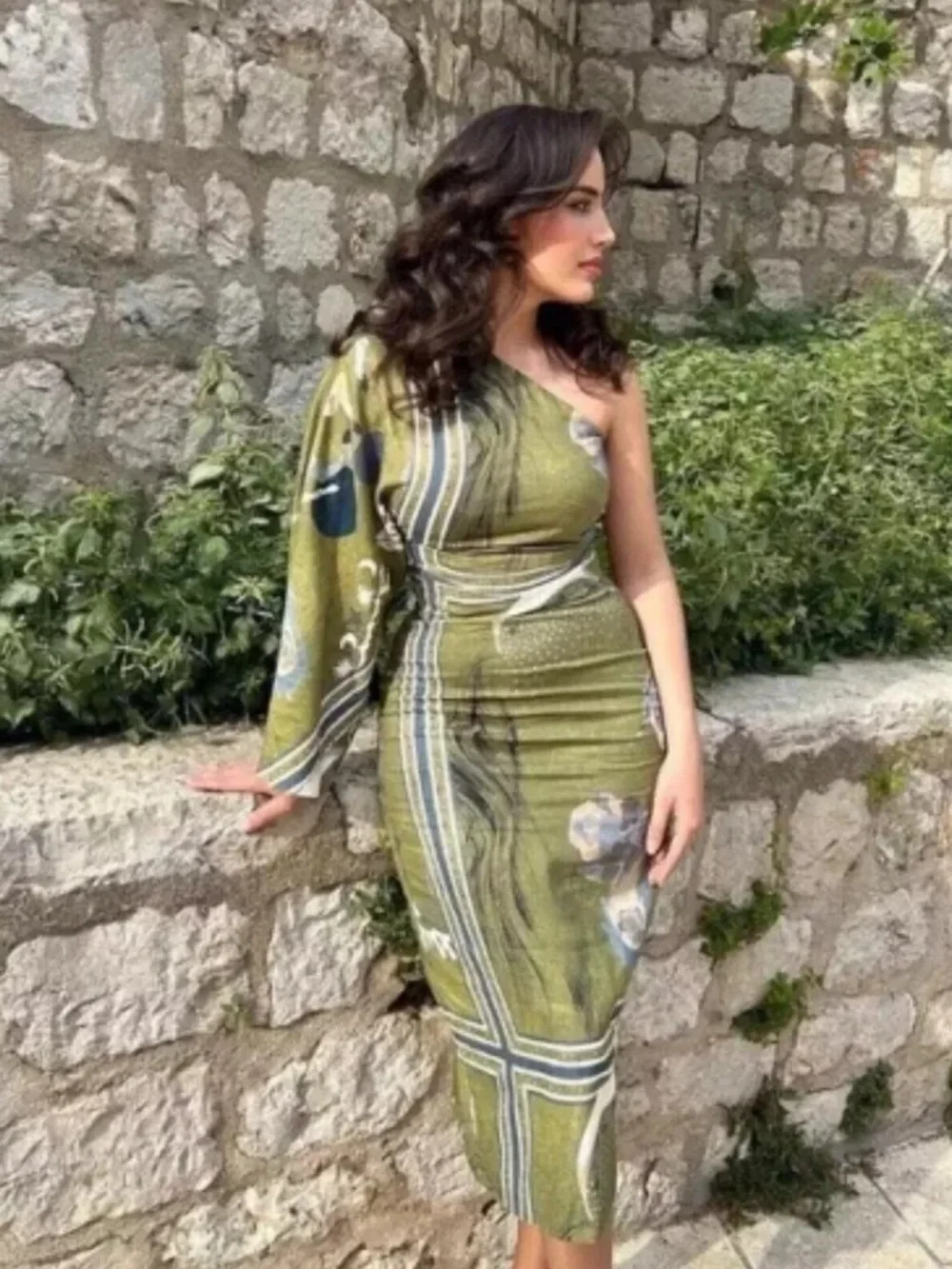 Zara ZW COLLECTION PRINTED ASYMMETRIC DRESS. Green. Size XS. New with Tags.